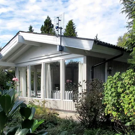 Claudette - 1km From The Sea In Sealand By Interhome