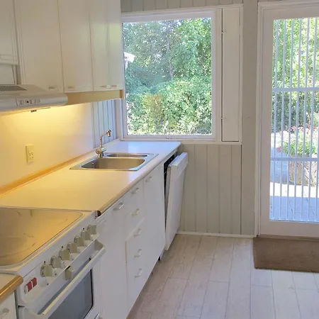 Claudette - 1km From The Sea By Interhome Hornbæk